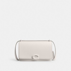 Coach Bandit Shoulder Bag シルバー | COH865271