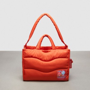 Coach Coachtopia Loop Tote With Wavy Quilting オレンジ | COH865011