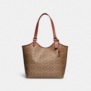 Coach Day Tote Bag In Signature Canvas ブラウン 赤 | COH865090