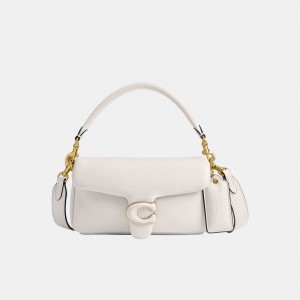 Coach Pillow Tabby Shoulder Bag 20 白 | COH864847
