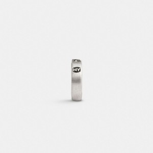 Coach Sterling Silver Stamped Signature Huggie Earring シルバー | COH867017