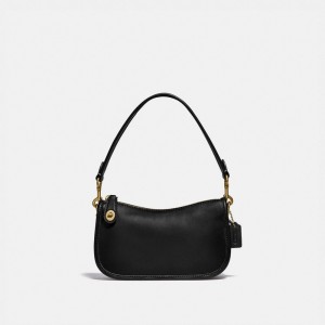 Coach Swinger Bag 20 黒 | COH864989