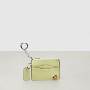 Coach Wavy Zip Card Case With Key Ring In Smooth Coachtopia Leather ライト緑 | COH865562